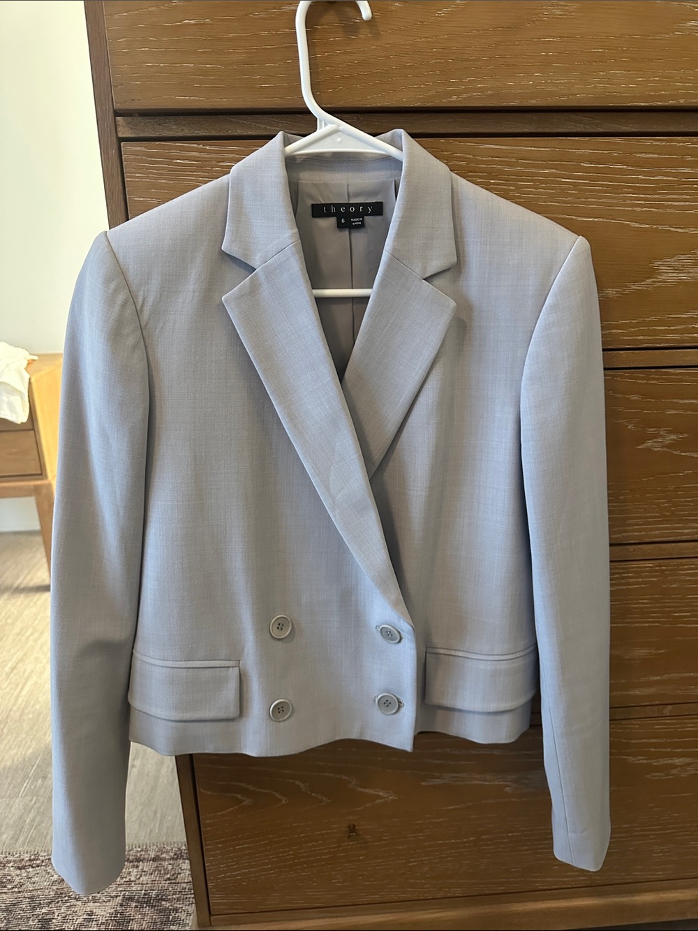 Theory Double-Breasted Light Gray Cropped Blazer